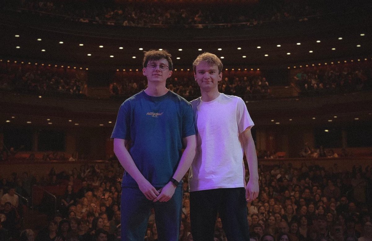 tommyinnit's tweet image. Fourteen year old me would be stimming right now
THANK YOU BIRMINGHAM❤️❤️