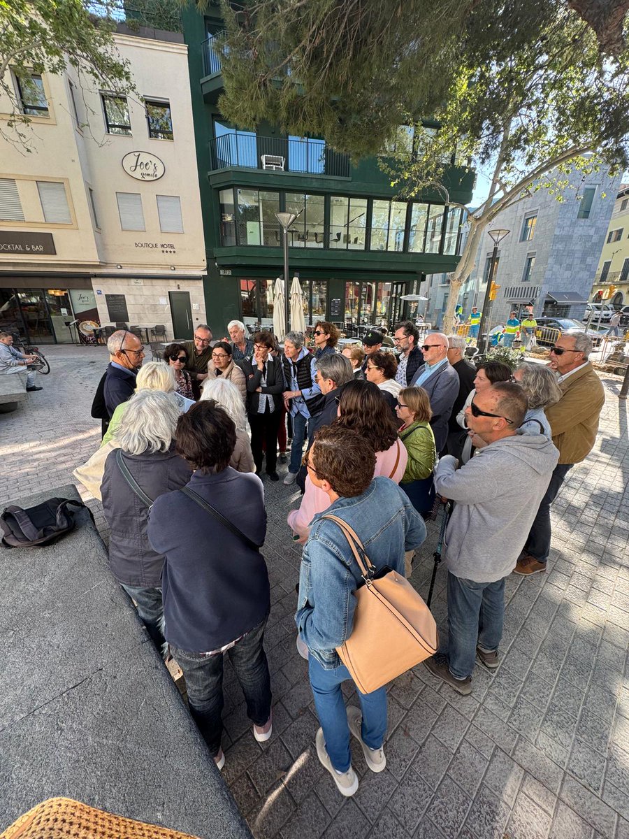 ocbpalma's tweet image. Avui hem fet una bona volta pel #Terreno, amb el guiatge del professor #BielAlomar. #PerPalmaCadaMes, #abril2025