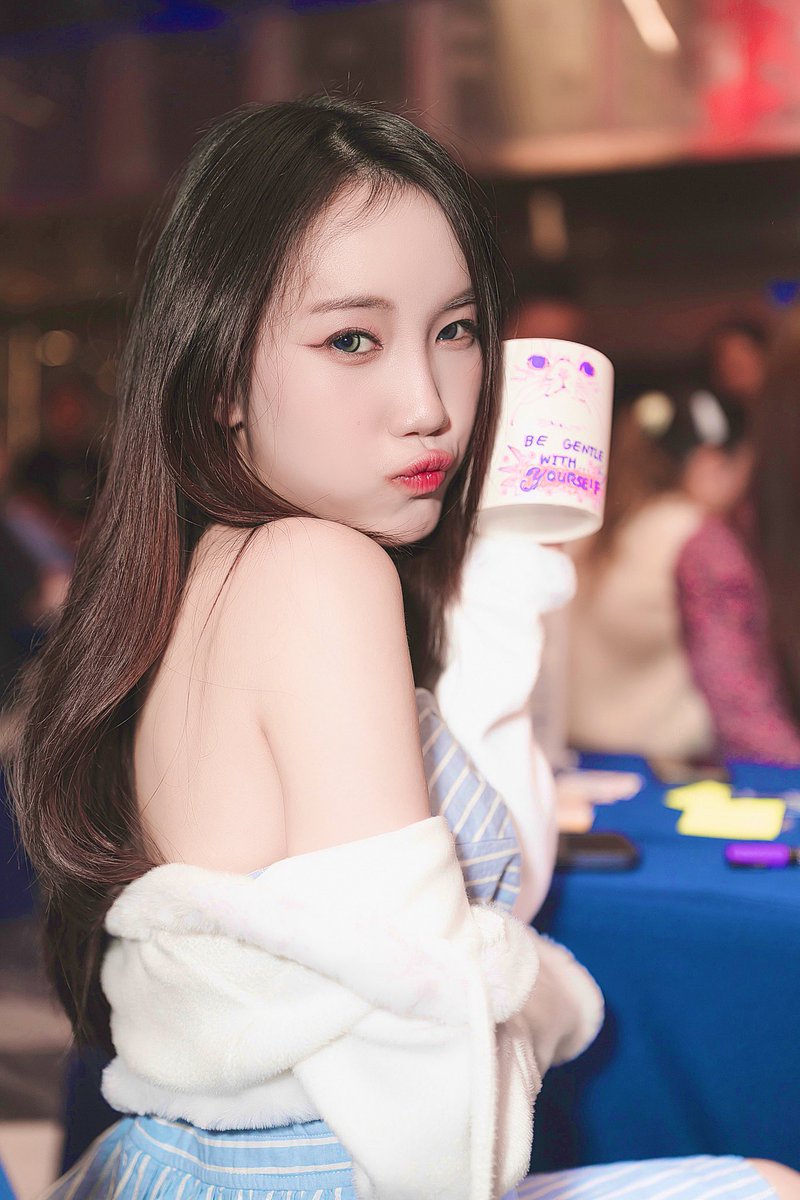 TOSPHOTOGRAPHER's tweet photo. 🐱แบมบี้คนเก่ง😗😘
🐰💖@bambicac 💖💖🦌🌏

#bambicac #bambiluvthumper #bambi_slowsundae
#BambiClubAfterClass
#slowsundae🍨#ไอสติม🍦
🐰#thumperluvbambi💖
#clubafterclass #เด็กแคค
#UnbreakableBoy
#theunbreakableboy
#เด็กชายหัวใจไม่แพ้ https://t.co/fQtnHzXT7U