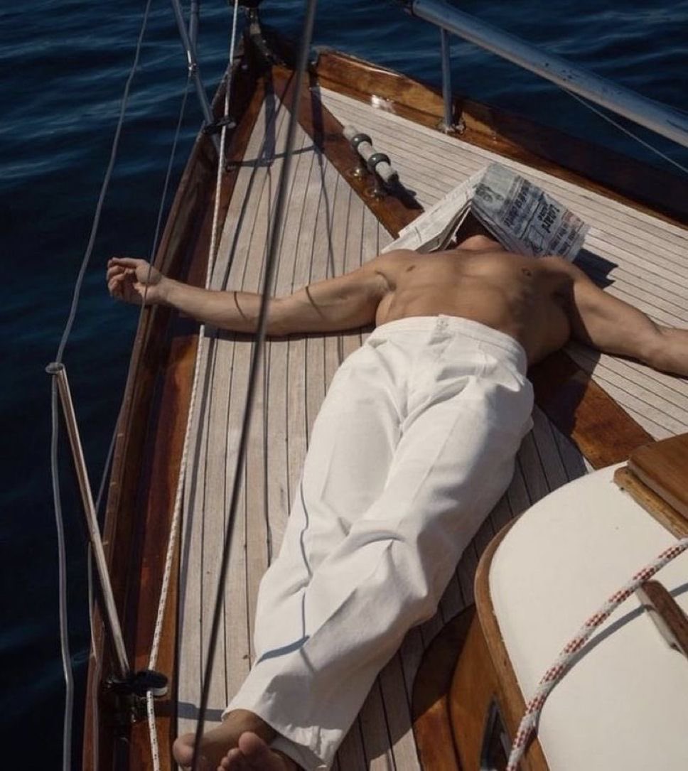 maxyourtest's tweet photo. Go to the marina at night with twenty-five friends and steal every yacht you can. Sail as a fleet, down into the southern world, and conquer small towns. Kill yourself if it doesn’t work out. https://t.co/gCqfVZCvYH