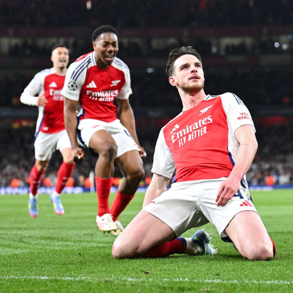 StatmanDave's tweet photo. Declan Rice becomes the 4th player in Champions League history to have scored two free kicks in a single game:

Rivaldo vs. AC Milan (2000)
C. Ronaldo vs. FC Zürich (2009)
Neymar vs. Red Star Belgrade (2018)
🆕 D. RICE vs. Real Madrid (2025)

Two of the best. 💫 https://t.co/WNbilaKXBa