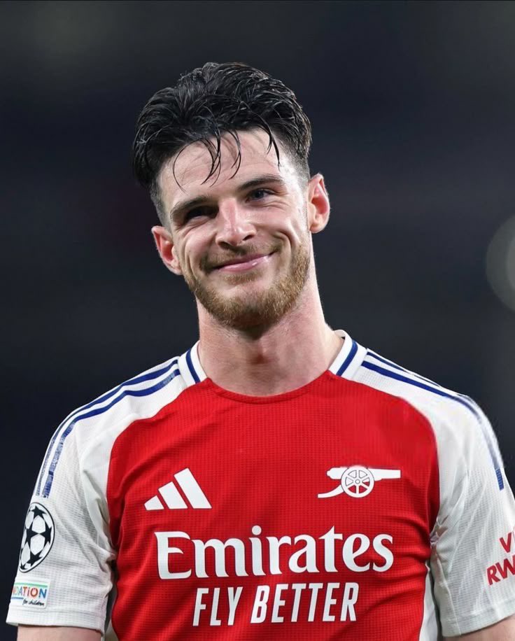 Rayou_off's tweet photo. I don’t see any difference. #arsenal https://t.co/cZmxpsUE8G