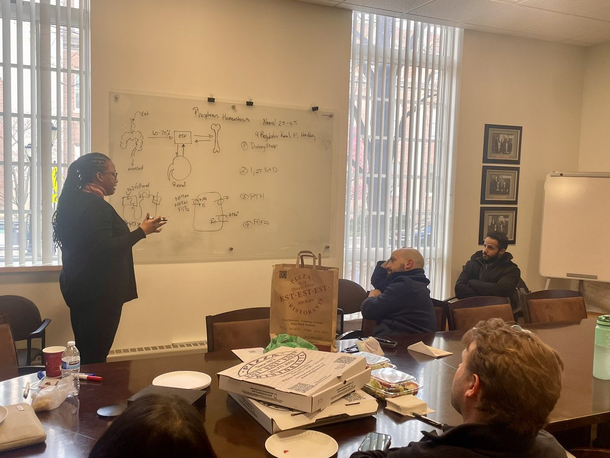 Yale Nephrology (@yalenephrology) on Twitter photo Fellows’ Physiology Conference Tuesday!
2nd year fellow <a href="/AlleyneSaieda/">Saieda Alleyne</a> walking us through the complex world of phosphorus homeostasis 🍕🍕
Also a favorite element of our PD <a href="/brewster_ursula/">Ursula Brewster</a>! Fellows’ Physiology Conference Tuesday!
2nd year fellow <a href="/AlleyneSaieda/">Saieda Alleyne</a> walking us through the complex world of phosphorus homeostasis 🍕🍕
Also a favorite element of our PD <a href="/brewster_ursula/">Ursula Brewster</a>!
