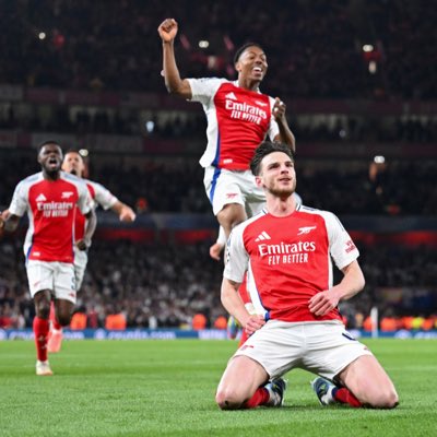 LankyAFC's tweet photo. #NewProfilePic arteta you have changed my life https://t.co/kEAbMZ2Iz4