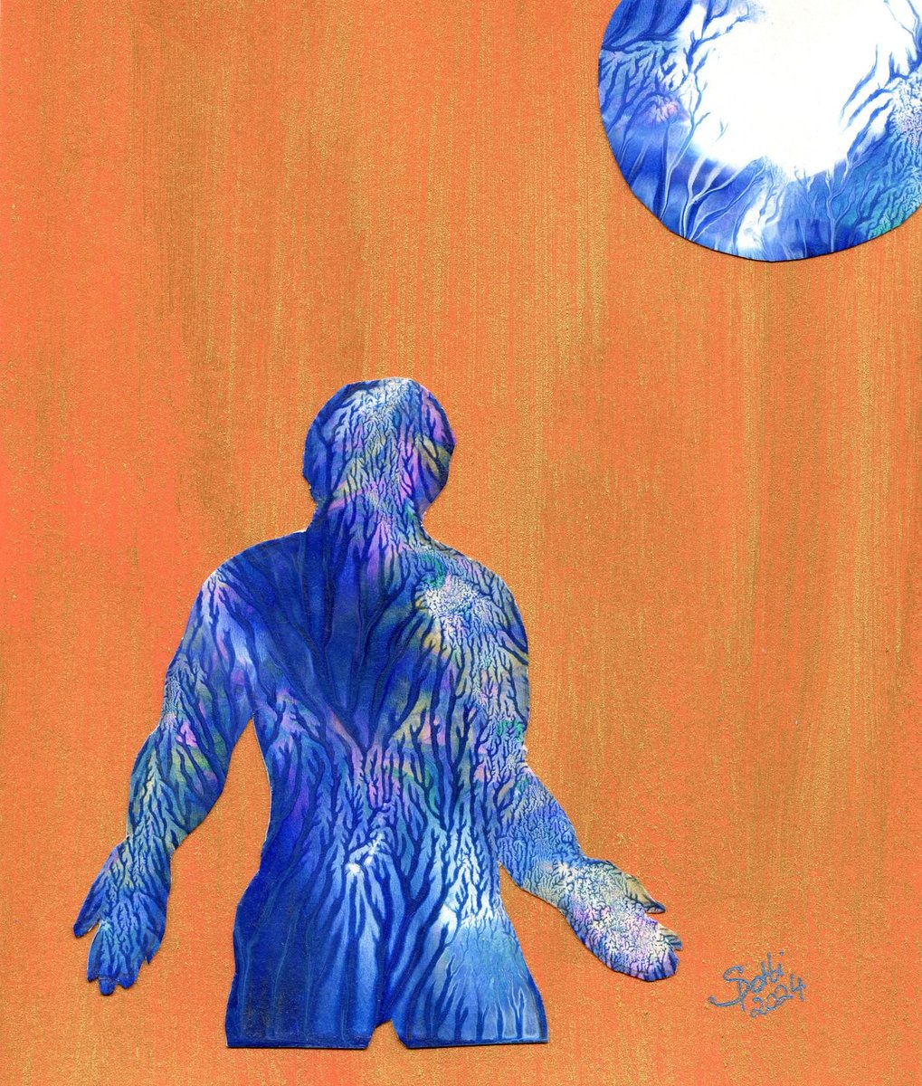 The auction for Cosmo - from the Microbiome collection - ends in less than 15 hours😉
Please, check the link below 👇😃