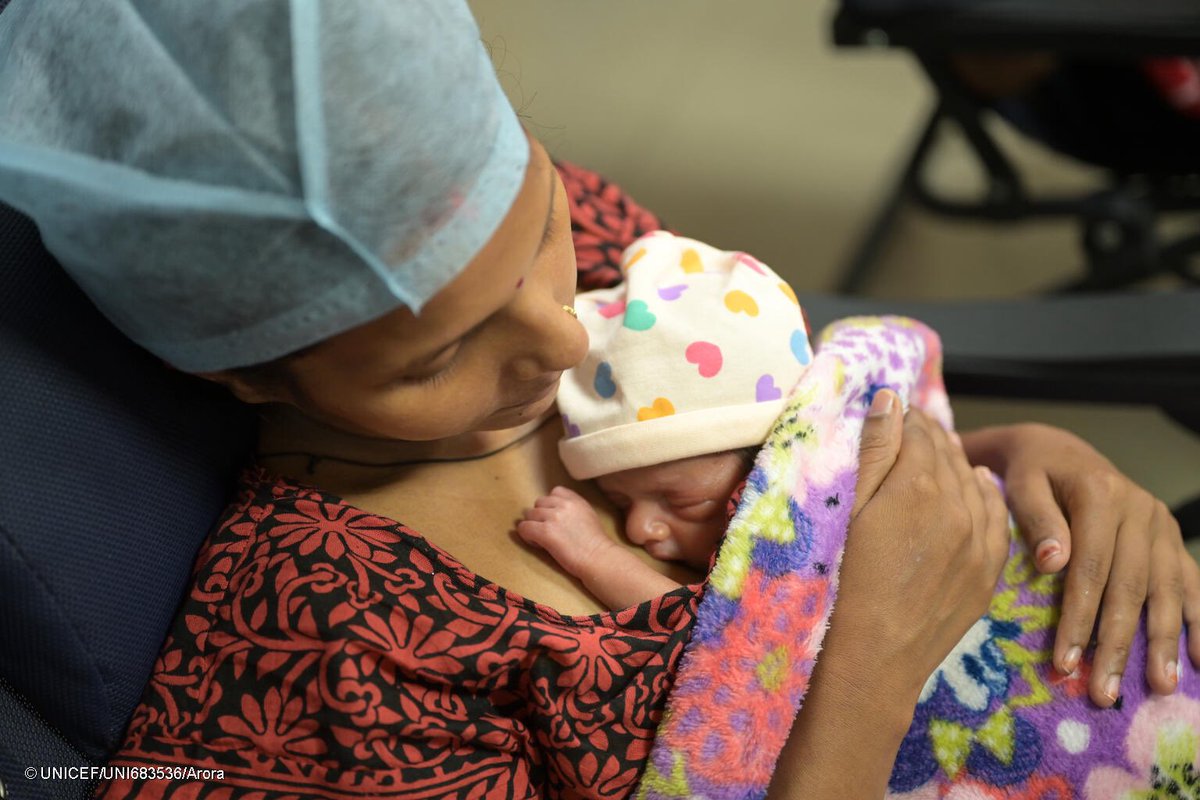 Investing in maternal, newborn and child health is a global imperative.

But funding cuts threaten decades of progress.

Governments must invest in health systems to ensure that no mother or child dies from causes we can prevent.

unicef.link/42tHNjJ