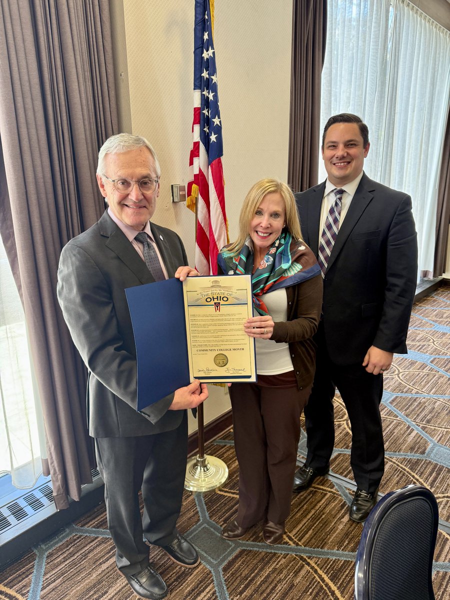LtGovJimTressel's tweet photo. Today I spoke at @TheOACC’s Advocacy Day about Ohio’s historic economic opportunities and the important role community colleges play in addressing our workforce needs. I also presented a proclamation recognizing April as Community College Month. https://t.co/cEkEAWfm87