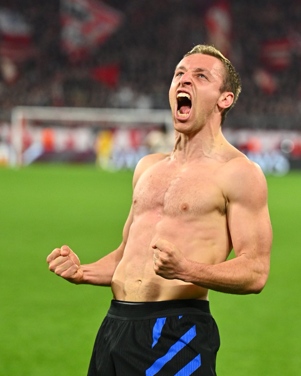 ⏱️ 88'

#UCL