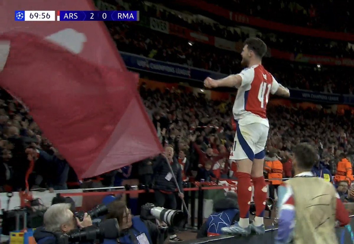 Ars12Dave's tweet photo. Historical night for Arsenals thank you @_DeclanRice https://t.co/OnG0vTme6H