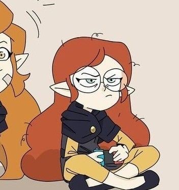 can..
someone hypnotise her?

she's been thinking too much.