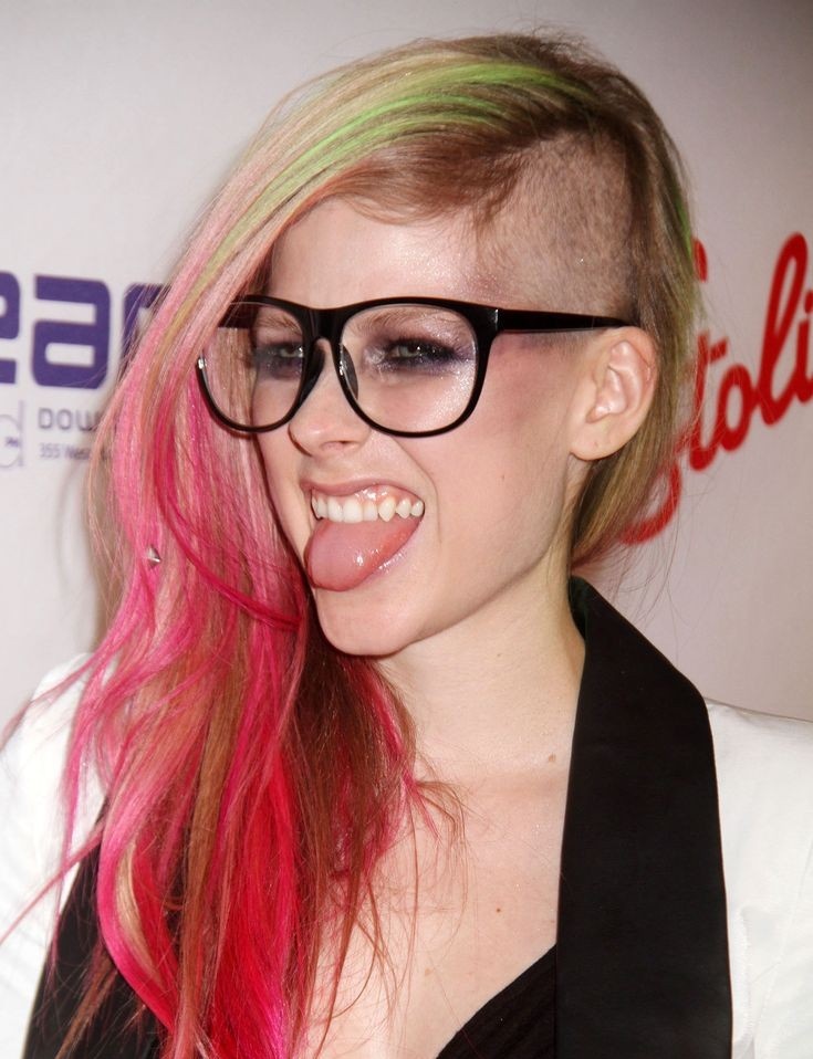 a venus era tão filhinha da avril lavigne