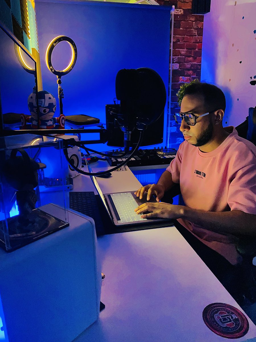 ¡ PROHIBIDO RENDIRSE !