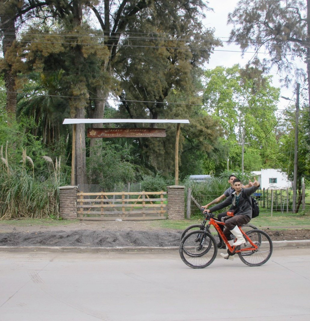Ricardo Curutchet anunció avances en obras viales y de infraestructura.
“El esfuerzo ha sido grande y seguimos avanzando”, resaltó el intendente.

marcospaz.gov.ar/noticias/item/…