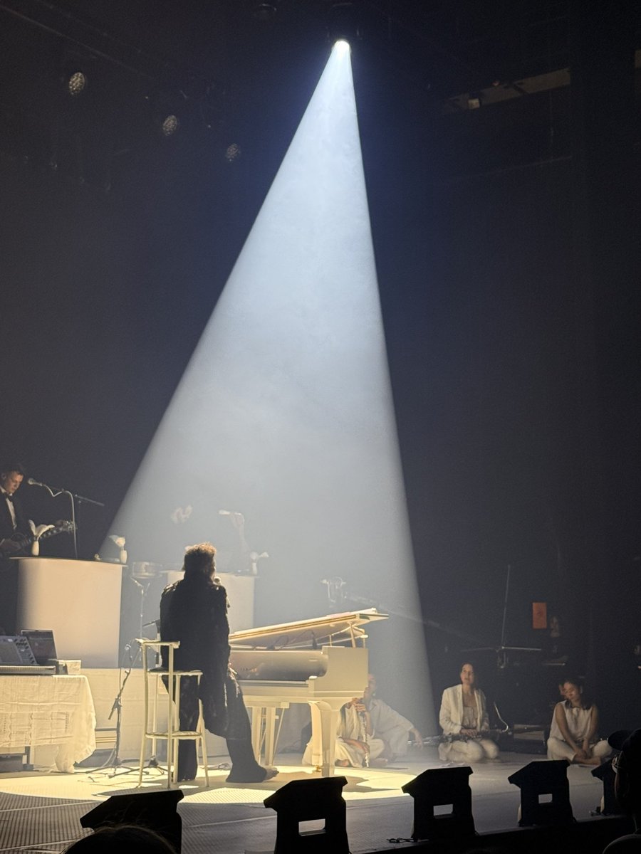 jclabarre's tweet photo. Olympia April 8th https://t.co/QPpmXFuPWn