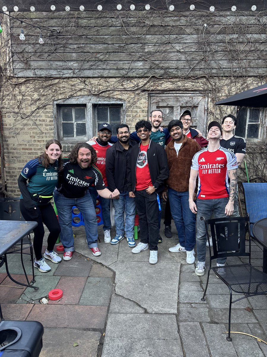 ChicagoGooners's tweet photo. A good start to the tie, ready to finish it in Spain #UCL #COYG #UTA #ChicagoIsRed https://t.co/1roYv4GoHi