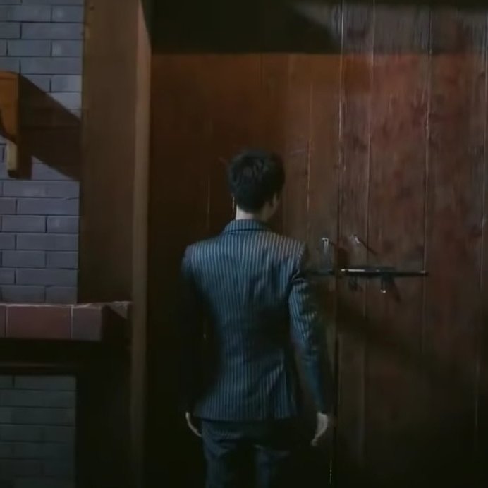 Li_ManMan_'s tweet photo. #恨君不似江楼月 #KillerAndHealer #江枫余火 #茅子俊 #MaoZijun #易柏辰 #YiBochen

"How could I take it for granted that you would stay by my side?"

"How could you not?" https://t.co/iLF0OglZ1r
