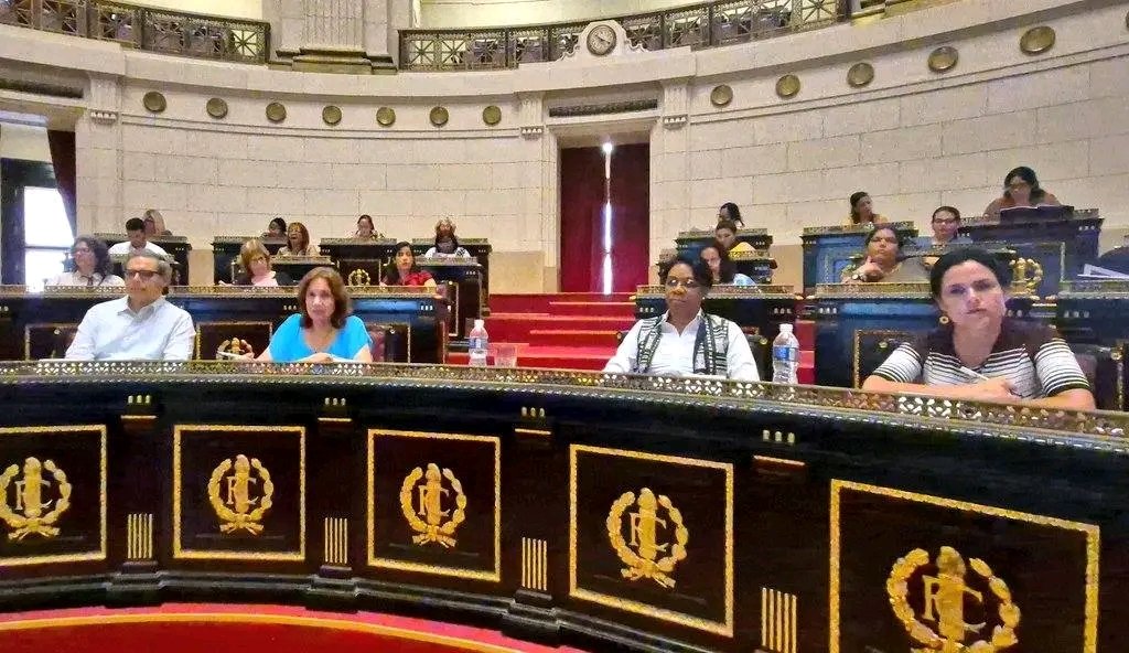 FMC_Cuba's tweet photo. 🇨🇺Con la presencia de la vice primera ministra de la República de Cuba @InesMChapman, desarrolló en la sede de la @AsambleaCuba un Taller parlamentario Beijing + 30 y su articulación con el Cedaw.  
#MujeresEnRevolución 
#FMC65
#LegadoDeVilma https://t.co/DREFiaOMJn