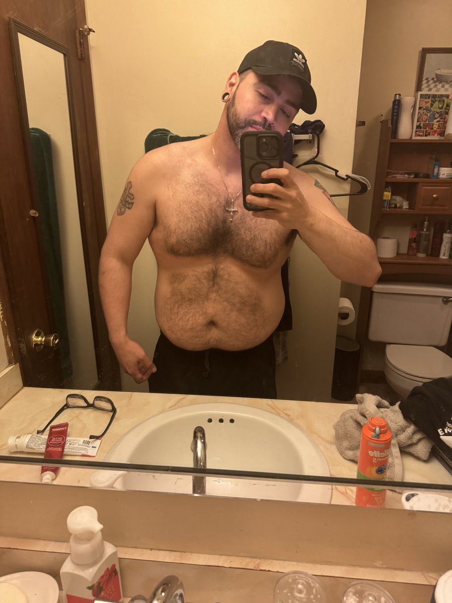 JonJonMorales's tweet photo. @beefy_guys @beefy_butts @beefy_loads @beefy_bellies https://t.co/iJBN79nLAH