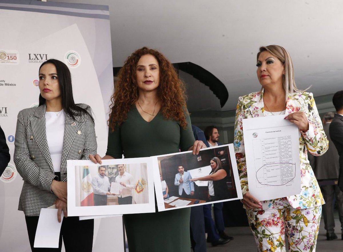 “ Absoluto cochinero” en integración de listas para tribunales electorales estatales: <a href="/SenadoresdelPAN/">Senadores del PAN</a> 

🗳️Votarán en contra del fraude anticipado. 

En conferencia denunciaron el caso de cuatro aspirantes en Querétaro, Guerrero, Chihuahua y Guanajuato que incumplen con la ley.