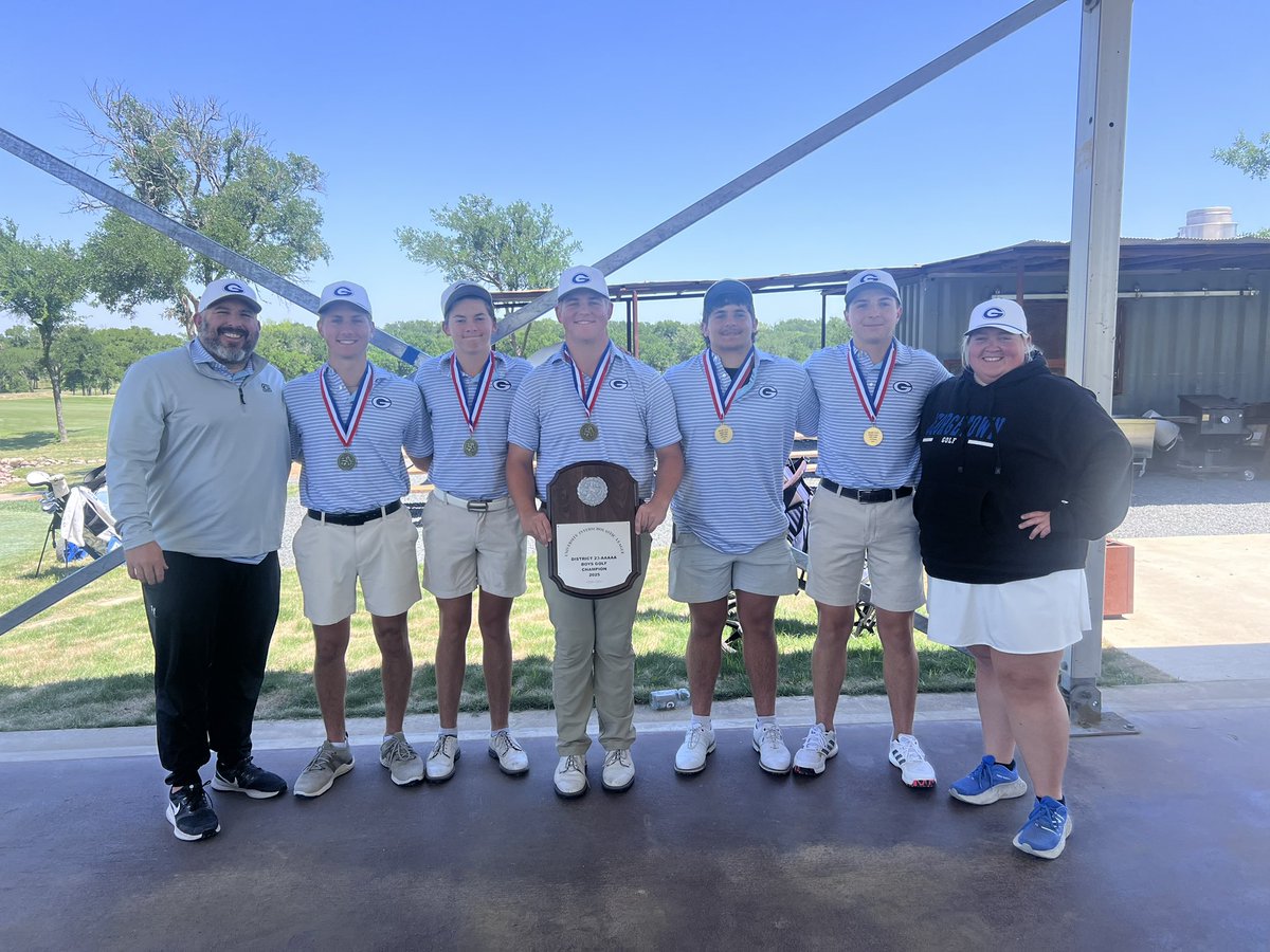 Coach Leatherman tweet media