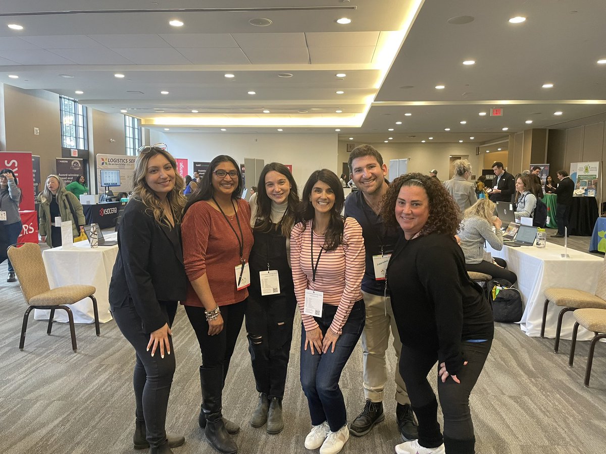 Stephanie (@misscini1) on Twitter photo Go DLL3 team! 😘 We had a blast presenting at #unleashinglearning2025! <a href="/tdsb/">Toronto District School Board</a> <a href="/tdsbDLL/">TDSB Digital Lead Learners</a> Go DLL3 team! 😘 We had a blast presenting at #unleashinglearning2025! <a href="/tdsb/">Toronto District School Board</a> <a href="/tdsbDLL/">TDSB Digital Lead Learners</a>