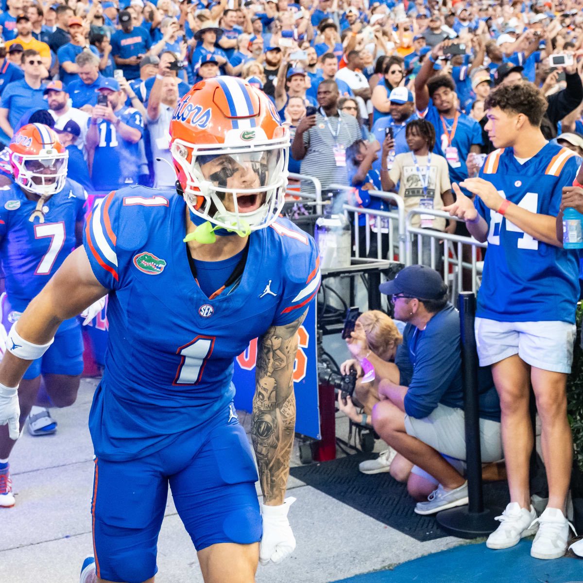 Thanks to Coach <a href="/CoachLWillliams/">Coach Larry Williams</a> for the camp invite <a href="/GatorsFB/">Florida Gators Football</a> 

<a href="/CFravel247/">Cory Fravel</a> 
<a href="/JeremyO_Johnson/">Jeremy Johnson</a> 
<a href="/ChadSimmons_/">ChadSimmons</a> 
<a href="/RustyMansell_/">Rusty Mansell</a> 
<a href="/Corey_Bender/">Corey Bender</a> 
<a href="/ZachAbolverdi/">Zach Abolverdi</a> 
<a href="/On3Keith/">Keith Niebuhr</a>
<a href="/CoachDWilson7/">Deron Wilson</a>
<a href="/CoachDae1/">Dae'one Wilkins</a>
<a href="/CoachRonRoberts/">Ron Roberts</a> 
<a href="/GrindFactory7v7/">Grind Factory 7v7🇱🇷</a>