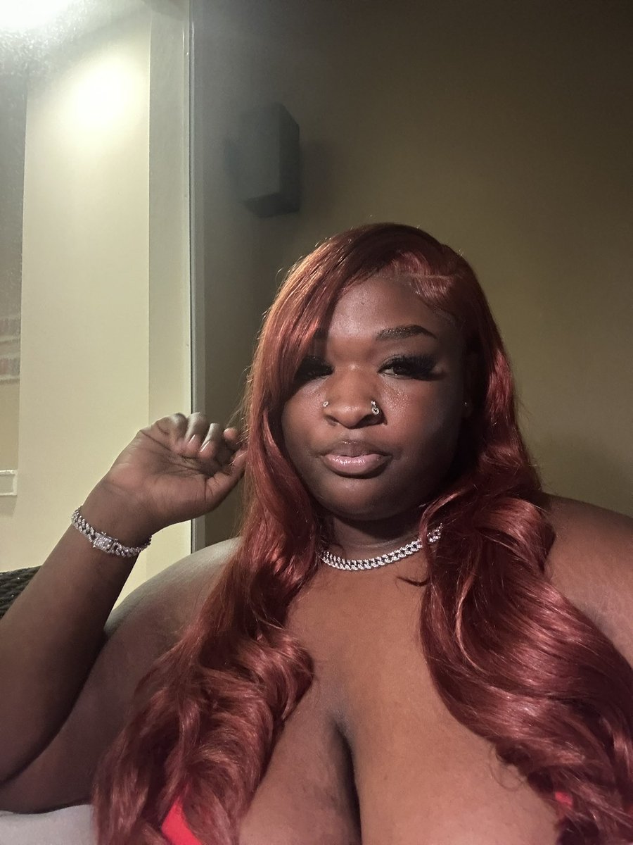 SarrahNae's tweet photo. miss cherry🍒 https://t.co/atX9CziFGB