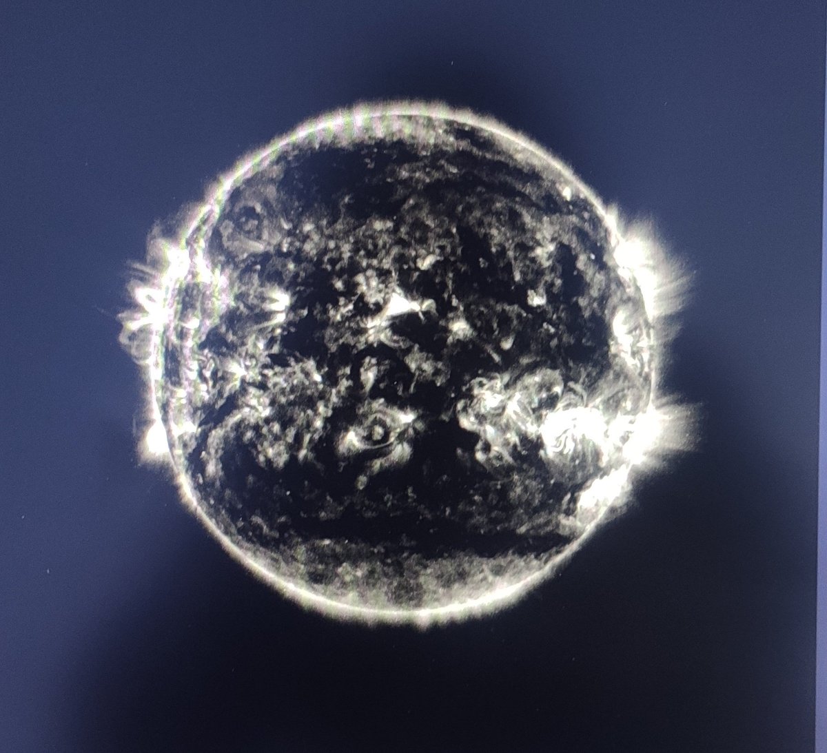 F0DEI's tweet image. First test in S-Band
PROBA-2 and NOAA15
HINODE-(Solar-B) is too weak with Discovery Dish size so no luck
LNA and Backfire Helix from @digitelektro1
Filter from @sysmocom
Homebrew rotator