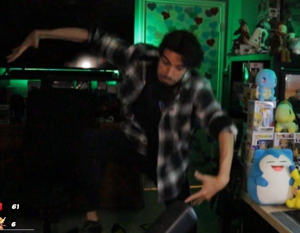 We’re on the FRONT PAGE TODAY at 6 PM CST (4 PM PST) AHHHHH 

twitch.tv/texasmiler