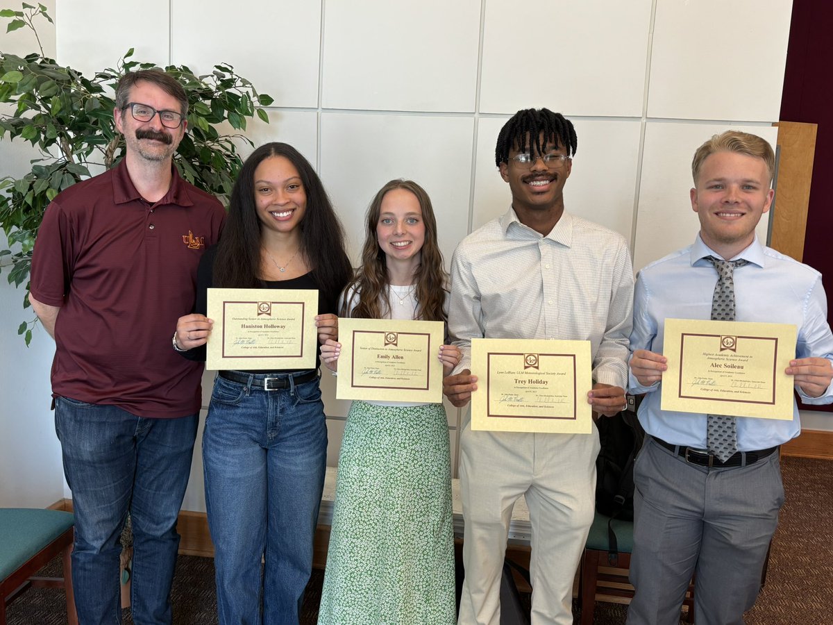 Congratulations to our officers on receiving their awards for academic excellence!