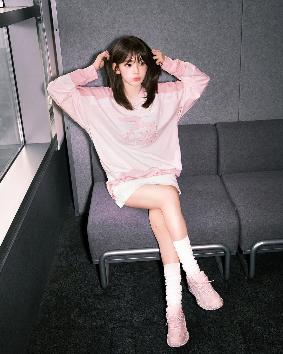 miyawakibrasil's tweet photo. 📸 [#INSTA] 08.04.25 — Novo post da Sakura no Instagram (1/2)

"#Anúncio #Fila #Filaechappe #Echappe #Echa #EchappeBlossom 🌸"

#SAKURA #사쿠라 #さくら #LE_SSERAFIM #르세라핌 @le_sserafim @IM_LESSERAFIM https://t.co/KZlMiQobXD