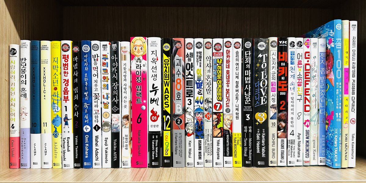 2025년 제3차 #주말에뭐볼까

우리 집 책장에 꽂아놓고 싶은 작품이 한가득 ٩(๑❛ワ❛๑)و 

해당 트윗을 RT+팔로우 하신 분들 중 '세 분'께 사진 속 발행작 중에서 원하시는 작품 '세 권'을 드립니다!!

당첨자 발표는 4월 15일 화요일 오후 4시입니다!! 많은 참여 부탁드려요💕