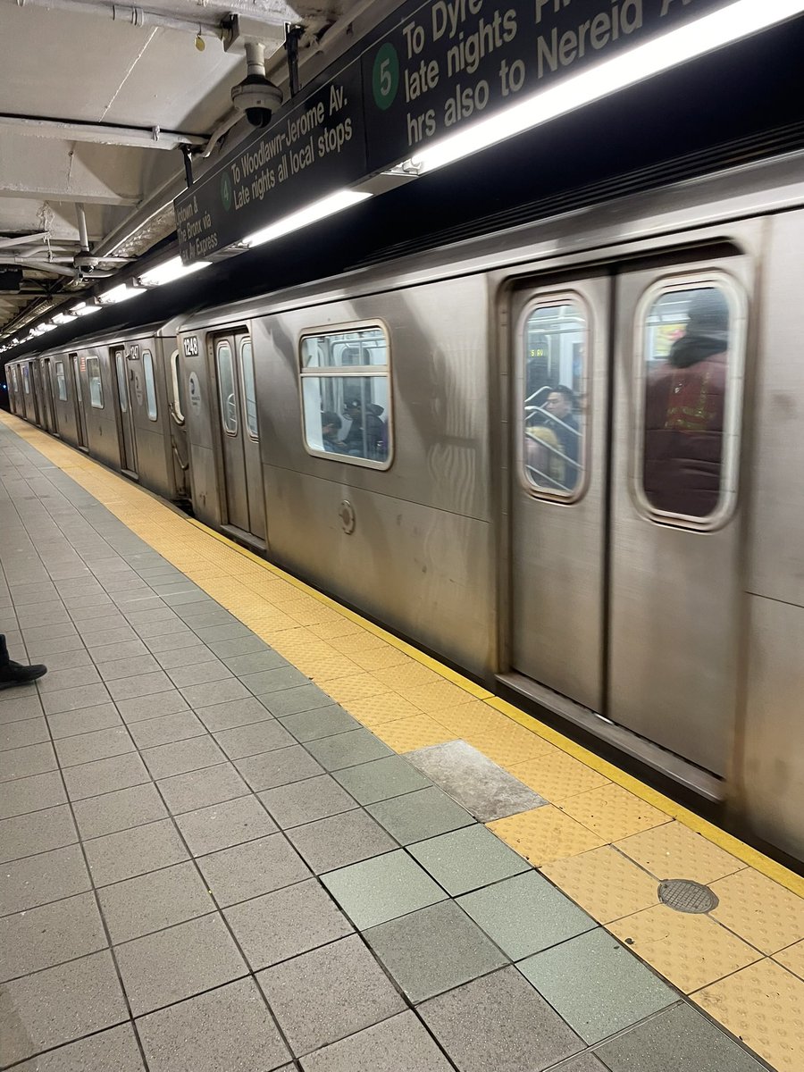 JDC3618's tweet photo. Quick work trip back to the city https://t.co/0nWrAn1teN