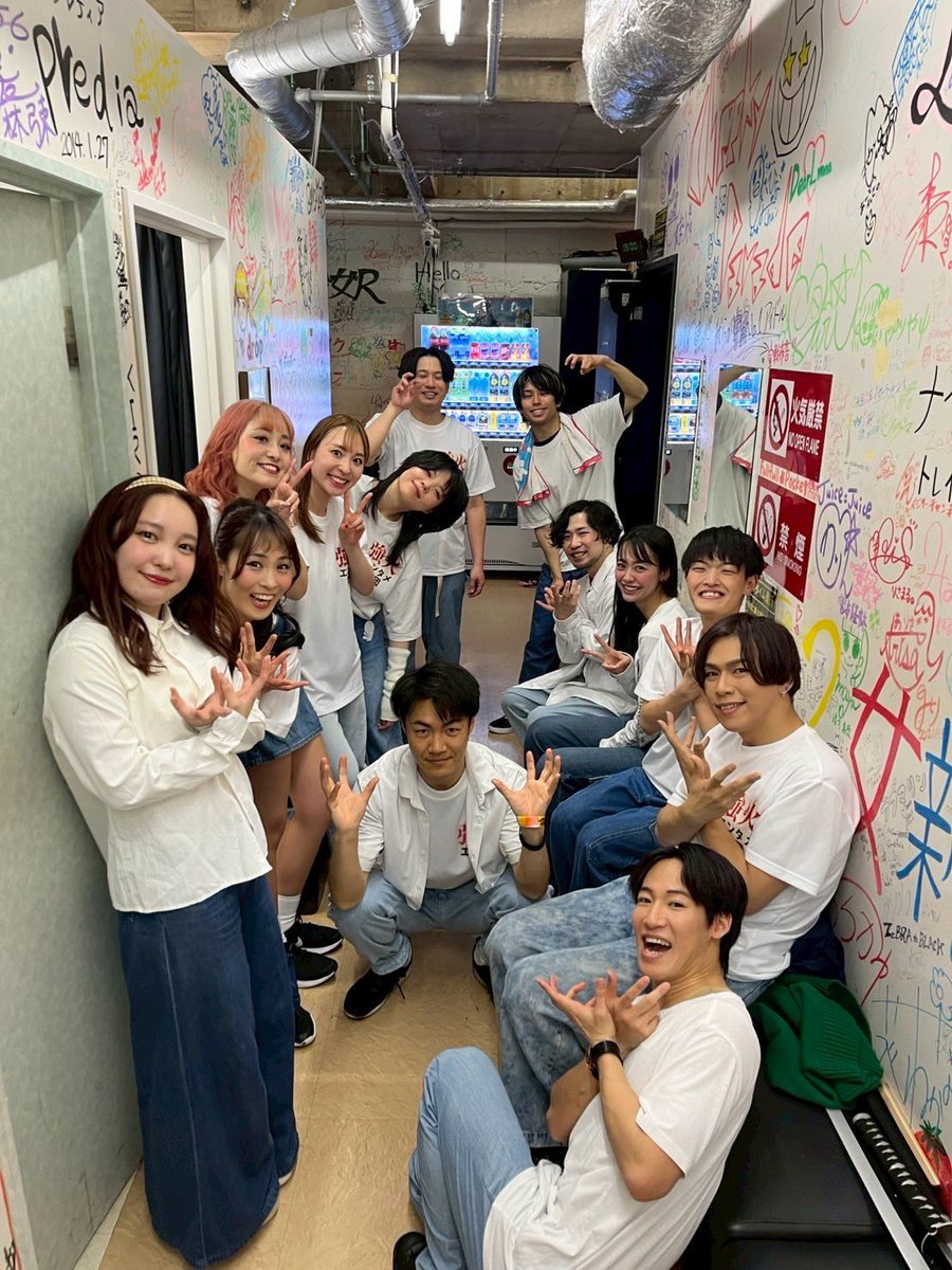 ryouta_SDN's tweet photo. 🔥火曜🔥スクランブル46日目
ご来場いただきました皆様🙇‍♂️
ありがとうございました😊

ラストまであと

強火残り3日

最後まで
よろしくお願いします🙇 https://t.co/D434ej3AvW