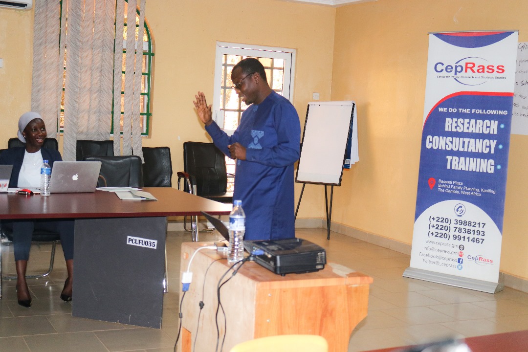 _ceprass's tweet photo. 🚀 Day 1 of Competency-Based Project Management Training at GPFCCU, Kanifing!

Dr. Lang Sanyang kicked off with project management fundamentals, followed by sessions on Project Idea Development &amp; Planning and Strategic Project Initiation with Dr. Lamin B. Ceesay.
#CepRass #Day1 https://t.co/5B0yjuJDhH