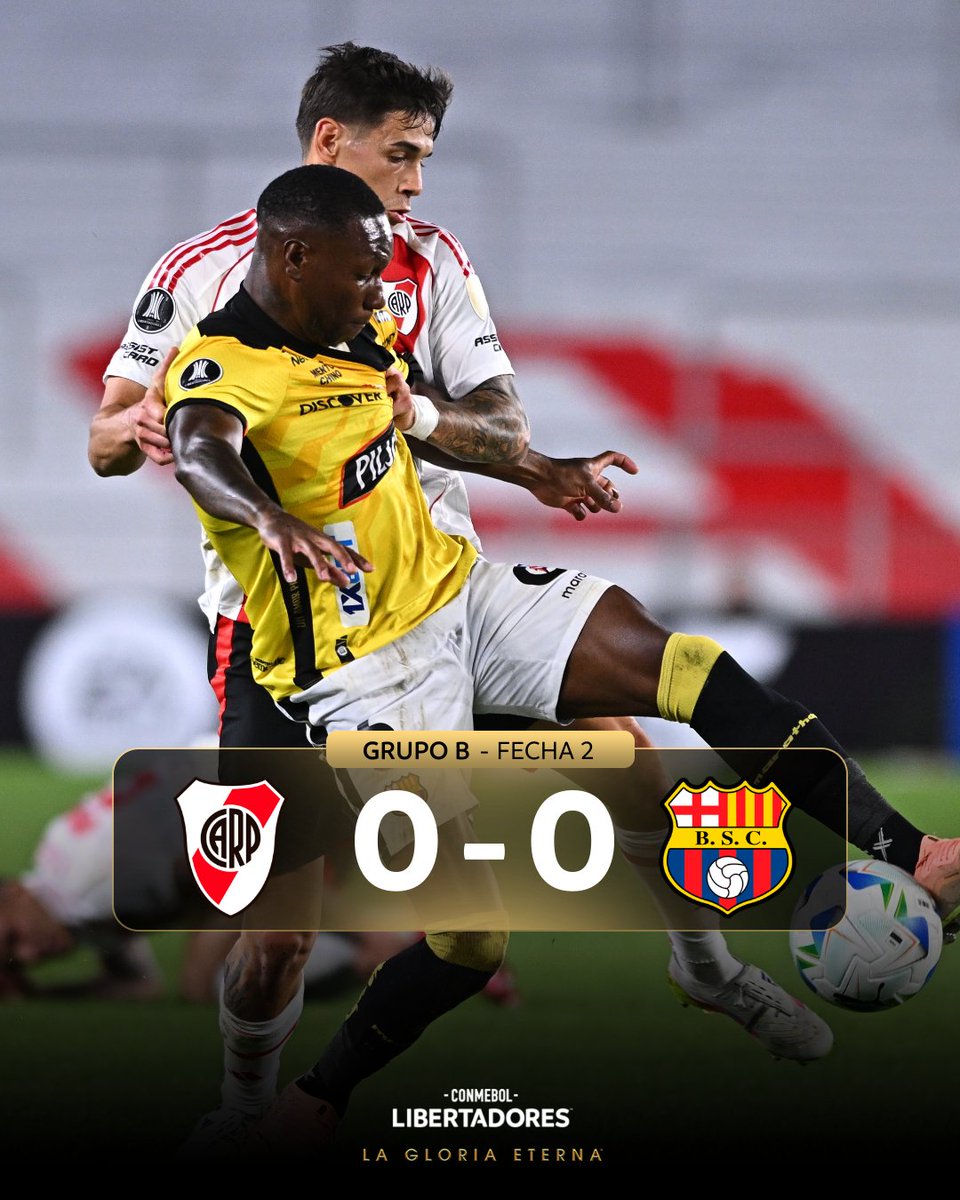 Libertadores's tweet photo. 🤝💥 ¡Empate en el Monumental! 🇦🇷 @RiverPlate  y @BarcelonaSC 🇪🇨 no se sacaron diferencias por la Fecha 2 del Grupo B de la CONMEBOL #Libertadores 🏆

#GloriaEterna https://t.co/sPJMIVhTbg