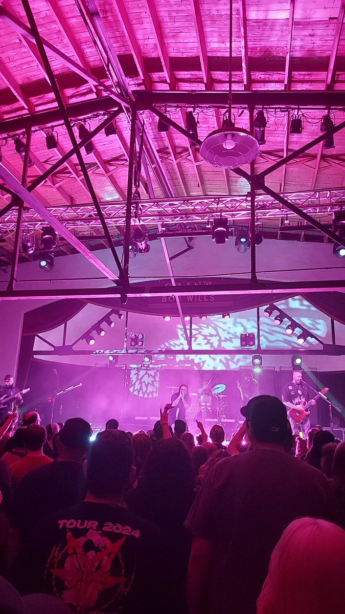 Pop Evil kicking off the tour in T-Town <a href="/CainsBallroom/">Cain's Ballroom</a> for show 107 of the #Cains100. #Tulsa