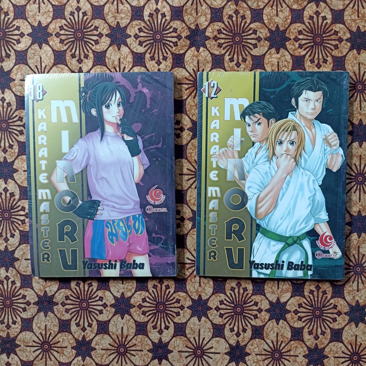 GedebookYogya's tweet photo. KARATE MASTER MINORU 
Yasushi Baba - Level Comics
Segel 15k/ buku; no. 12, 18

🟠
https://t.co/WGzCnZgZ98

🟢
https://t.co/wQKCFPzU1k https://t.co/R3h1B1jrMD