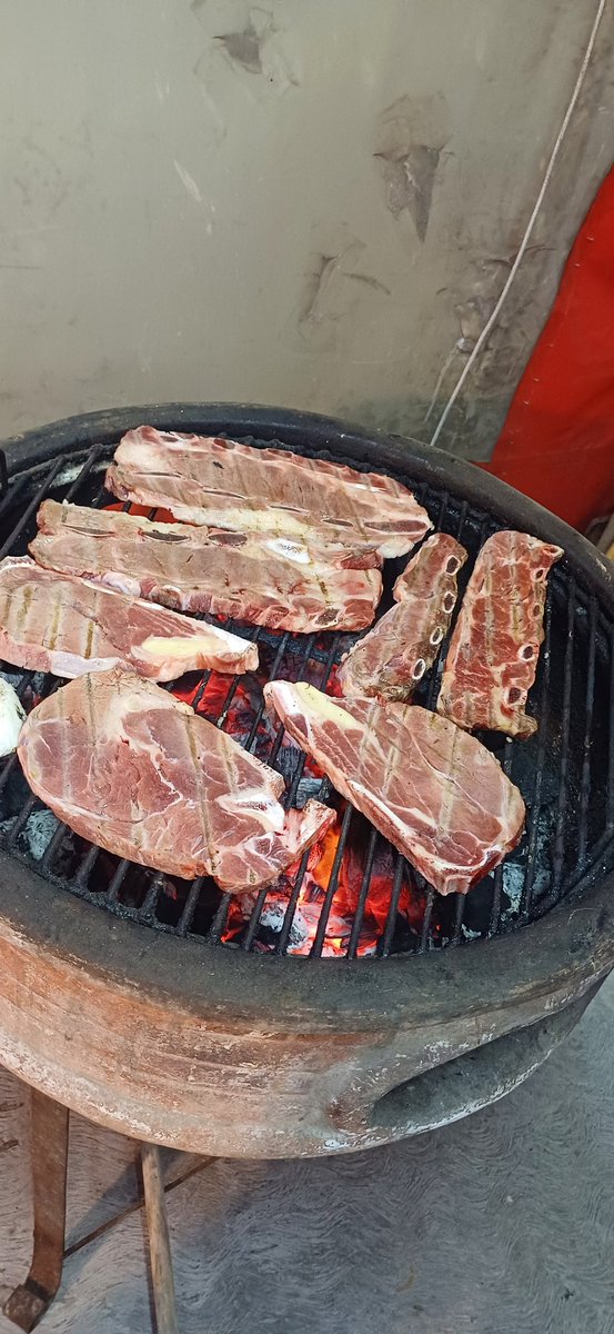 #Champions
Viendo a los tigres vamos
<a href="/AldoFariasGzz/">Aldo Farias</a> 
<a href="/VladimirGarciaG/">Vladimir García</a>