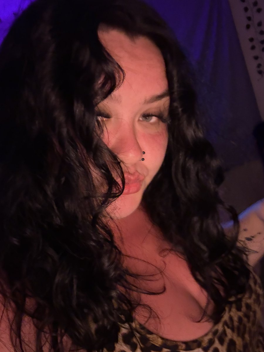 LaceyySava47589's tweet photo. EVERYTHING is 20$ today cash app is $Haleydbb dm me for a surprise worth more then you can bargain for 🤭❤️ https://t.co/bMILvpPFXn