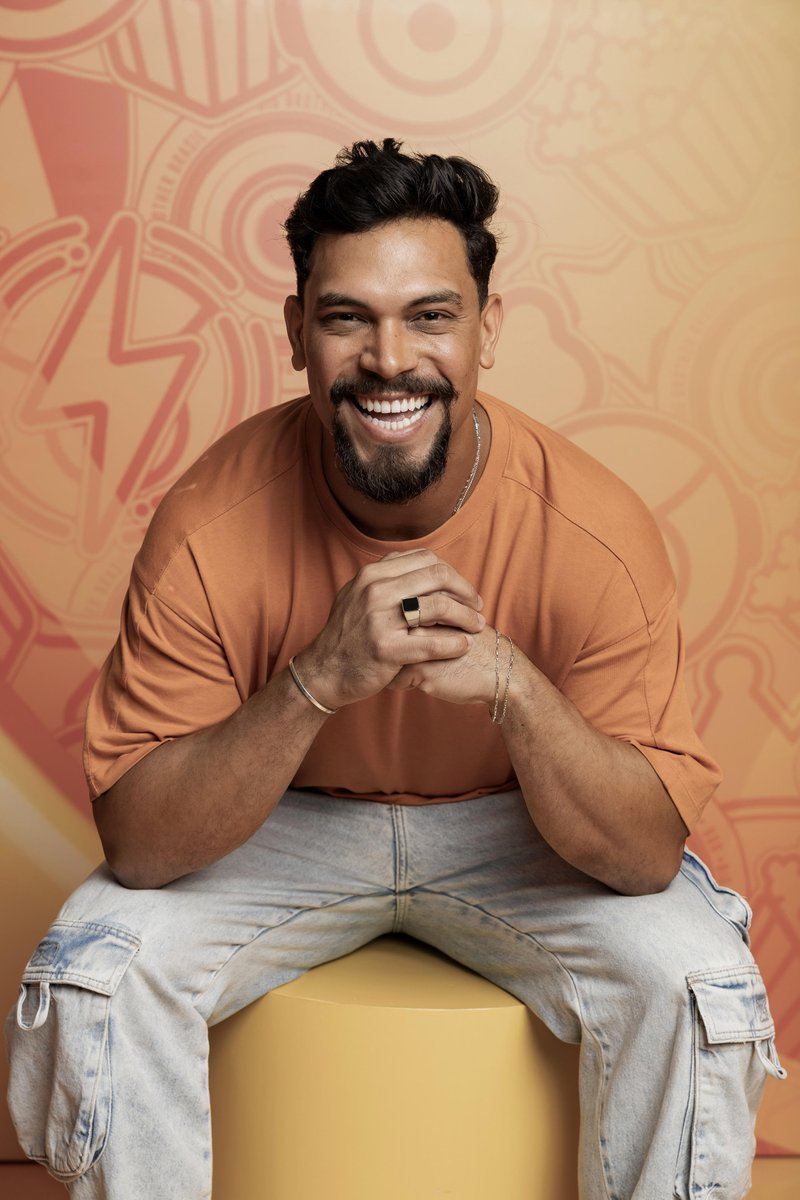 Central Reality tweet media