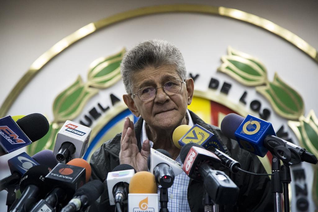 #08Abril25| <a href="/ADemocratica/">Acción Democrática</a>.   Ramos Allup afirmó no existen las garantías ni condiciones justas para participar en las elecciones del 25Mayo.
<a href="/CruzManuelViaZ2/">Cruz Manuel Viña Zarate</a> <a href="/karlene_toledo/">KarleneToledo</a> <a href="/DanielTiradoP/">Daniel Tirado Perez</a>