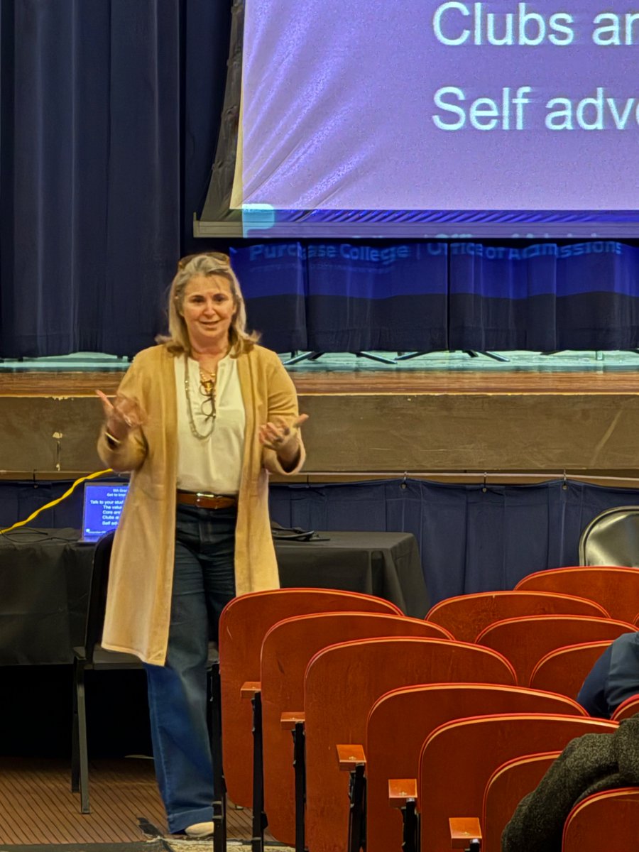 MaevaRich's tweet photo. A huge thank you to Beatriz from @SUNY_Purchase for speaking with our 9th & 10th grade families this evening ! She shared powerful tips on exploring interests, getting involved, and starting early conversations about college. We’re grateful for your insight and inspiration! #CollegeReadiness #FutureRams