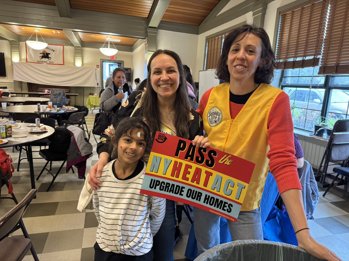 mof_ny's tweet photo. Thanks to @shimsky4assembly for supporting the NY HEAT Act! We need the Assembly to pass it in the budget. It's past time for a smart transition to clean heat and lower bills, and the #NYHEAT Act is the answer! https://t.co/o1AP1iDPYE