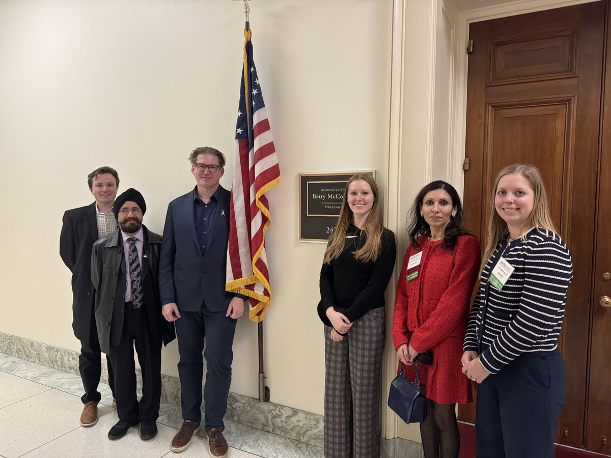 JasmineKambojMD's tweet photo. #ASCOAdvocacySummit 
#ascoadvocacy
@asco
@WadeSwenson @Em_citabine Dr Amrit Singh. 
✅#FixPriorAuth
✅research funding
✅drug shortages 
3 asks- 7 meetings for Team Minnesota. 
Thanks to all the awesome @ASCO staff- leaders and volunteers and staff at the Hill who worked tirelessly to make a day like today so successful! 
🥳🎀🙏🤗