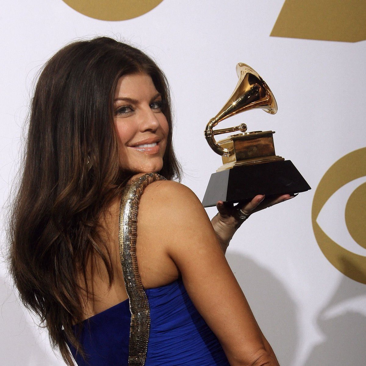 iheartfergie's tweet photo. #Fergie with Best Pop Performace award for #IGottaFeeling, Best Pop Vocal Album award for 'The E.N.D.' and Best Short Form Music Video for #BoomBoomPow in the press room during the 52nd Annual GRAMMY Awards held at #StaplesCenter on January 31, 2010 in #LosAngeles, #California. https://t.co/FvIzHcwPNO
