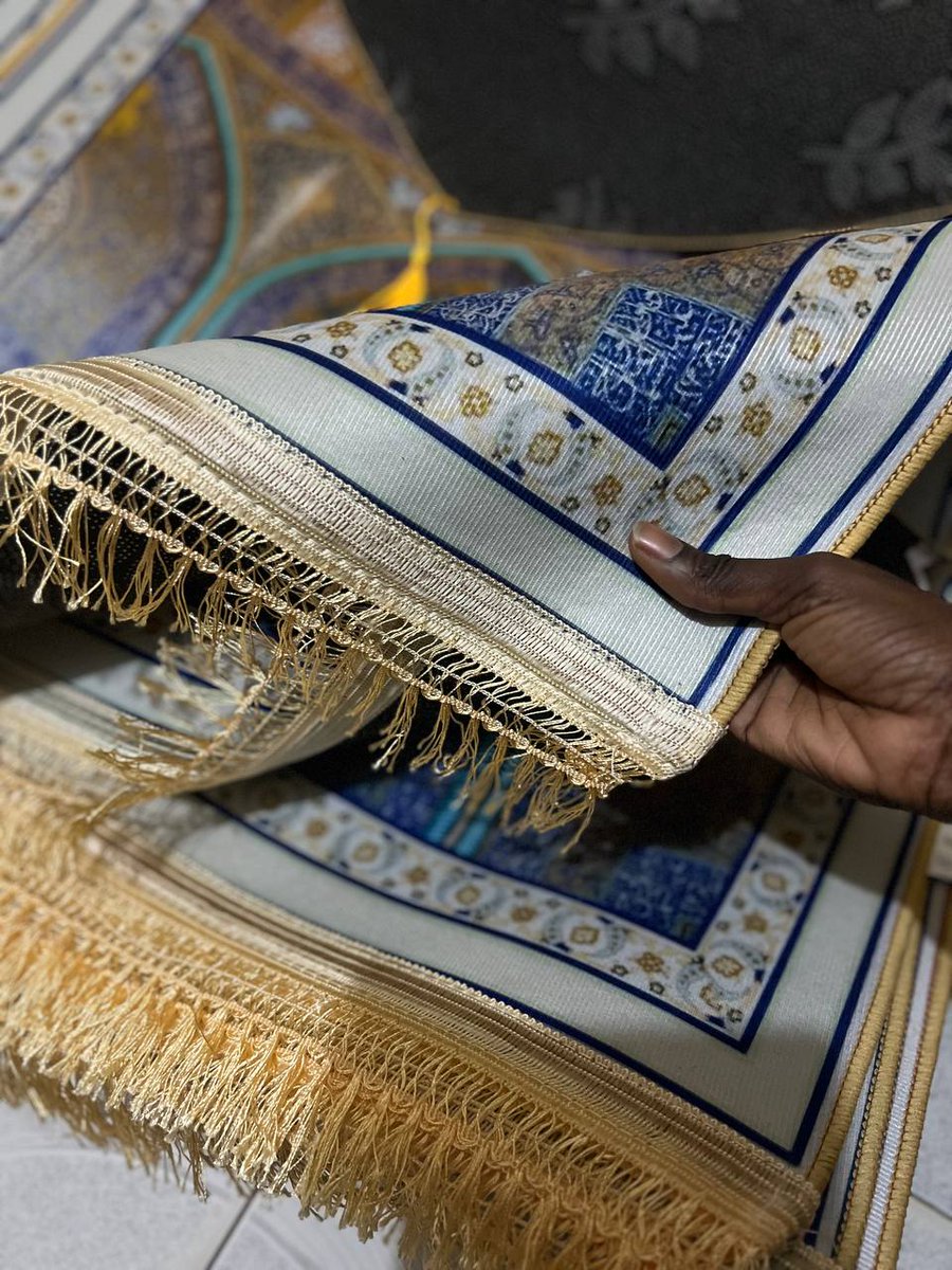 XadeejahD's tweet photo. Legui nak boulen ma séwal, 
Seukeutolenn sama sidiada yi 

2500f

Disponible à Thies, Dakar Jeudi inchalah, Saint Louis Jeudi inchalah 

Folen deuk ma livrer len inchalah 

Khana dingé Rt solen dieundoul😩 https://t.co/jSlTNqrHM5