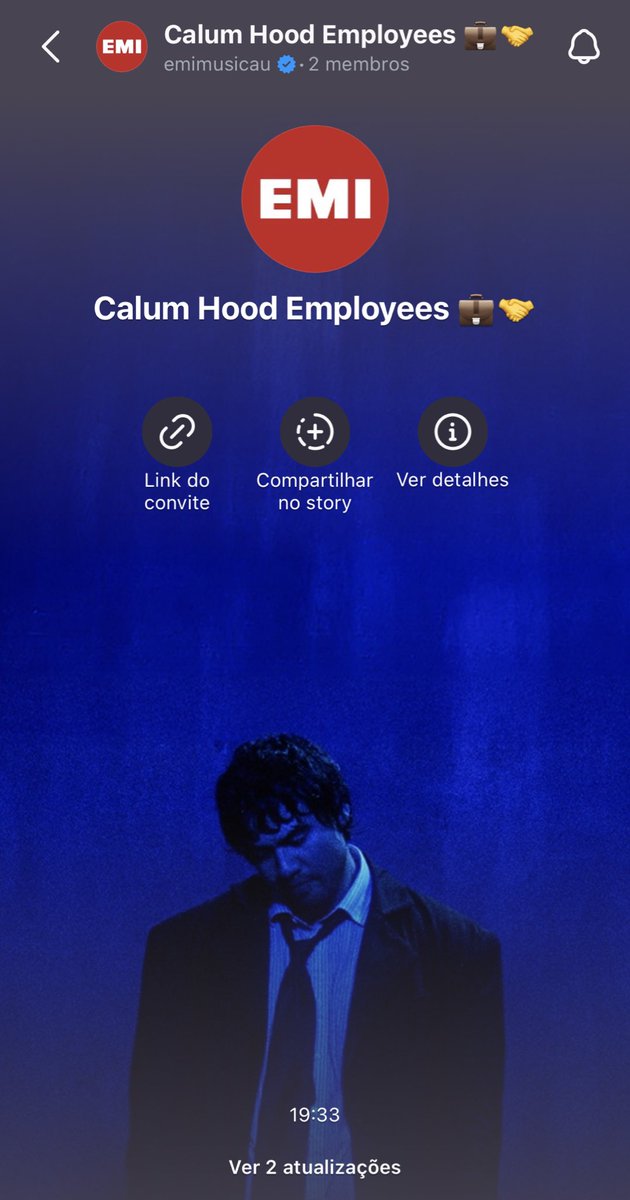 5SOSBrazil's tweet photo. 🚨 A EMI Music Austrália criou um canal no Instagram para todos os “funcionários do Calum Hood”. https://t.co/B1QY8EWdGy