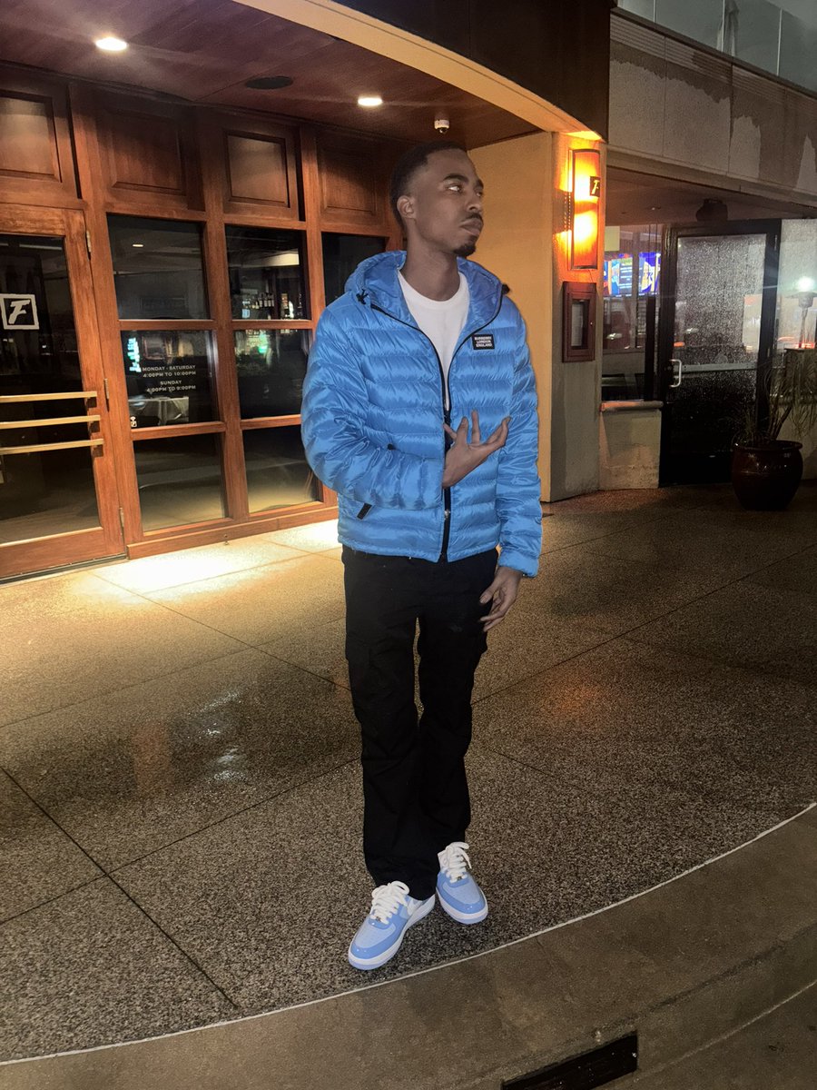 235streeter's tweet photo. Quick Update 🚨 https://t.co/UZM325IOel