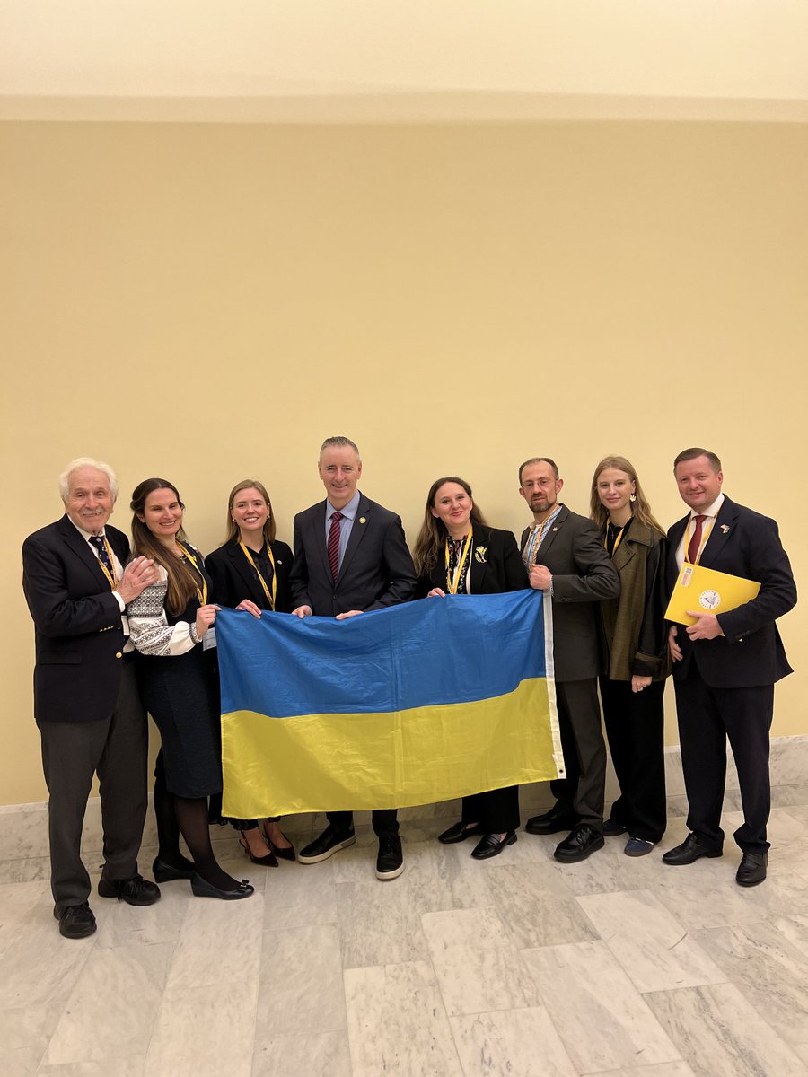 UkraineTrustChn's tweet photo. Thank you to congressman Fitzpatrick @RepBrianFitz for meeting with us and consistently being a leading voice on Ukraine and Congress.
#StandWithUkraine
#UkraineActionSummit https://t.co/7T9ORifbl1